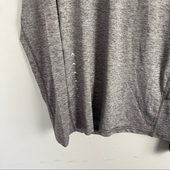 NWT FOSSA athletic jersey knit top grey space dye - Picture 2 of 8